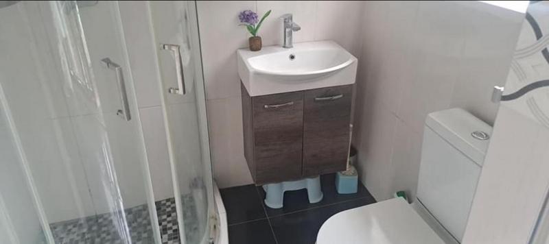 To Let 1 Bedroom Property for Rent in Kensington Gauteng