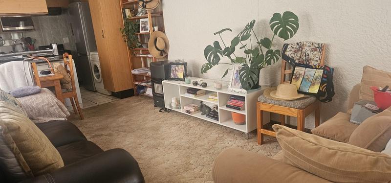 To Let 1 Bedroom Property for Rent in Montgomery Park Gauteng