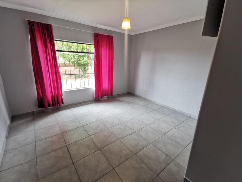 6 Bedroom Property for Sale in Riversdale Gauteng