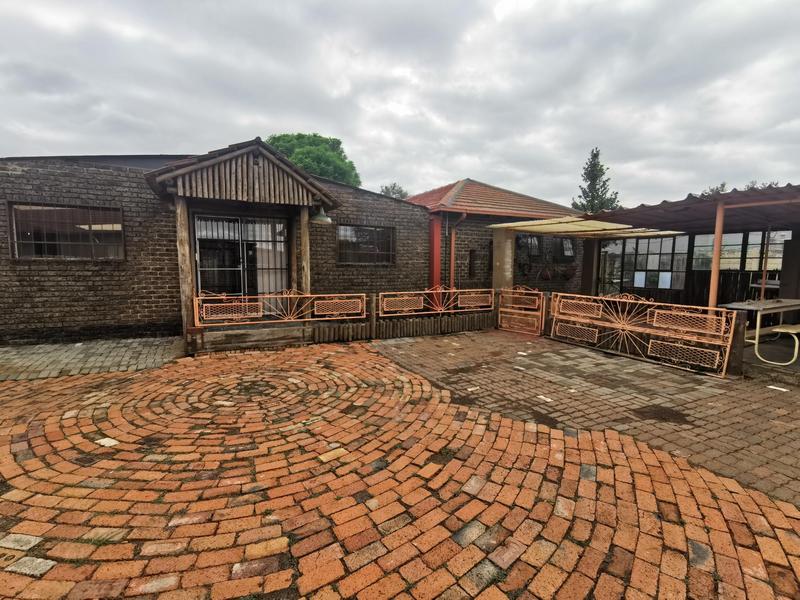 6 Bedroom Property for Sale in Riversdale Gauteng