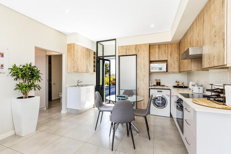 To Let 2 Bedroom Property for Rent in Glenadrienne Gauteng