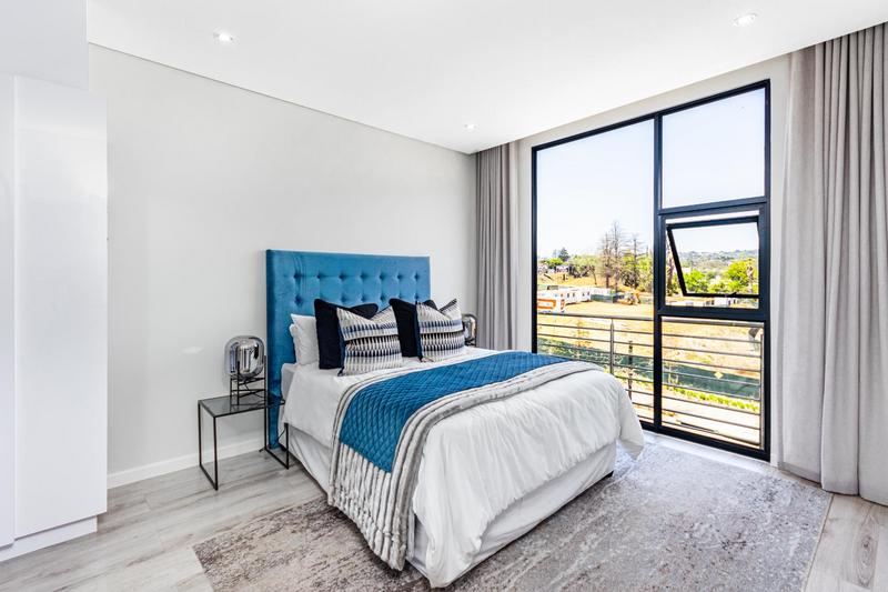 To Let 2 Bedroom Property for Rent in Glenadrienne Gauteng