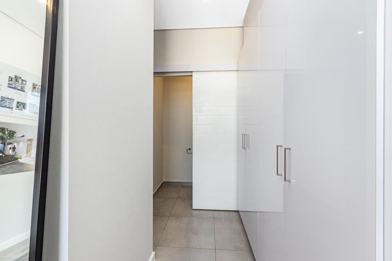 To Let 2 Bedroom Property for Rent in Glenadrienne Gauteng