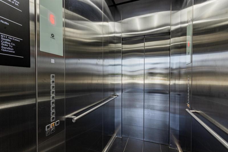 To Let 2 Bedroom Property for Rent in Glenadrienne Gauteng