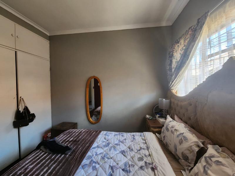 2 Bedroom Property for Sale in Randfontein Central Gauteng
