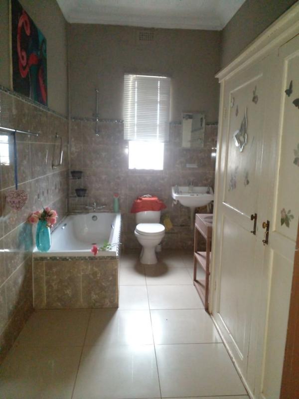 3 Bedroom Property for Sale in Randgate Gauteng