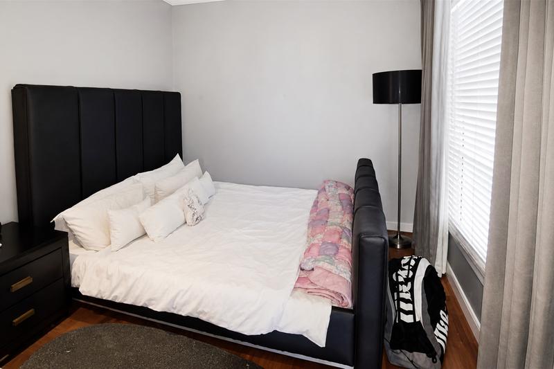 To Let 2 Bedroom Property for Rent in Morningside Gauteng