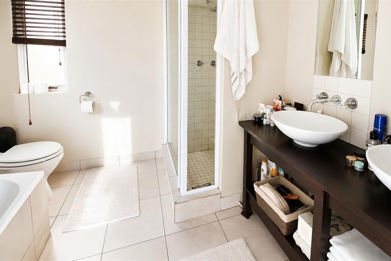 To Let 2 Bedroom Property for Rent in Morningside Gauteng