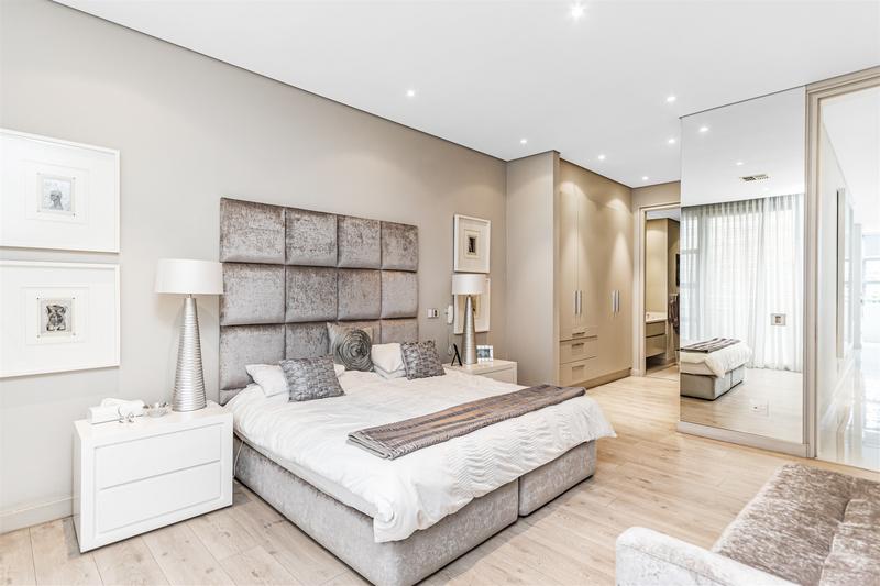 2 Bedroom Property for Sale in Morningside Gauteng