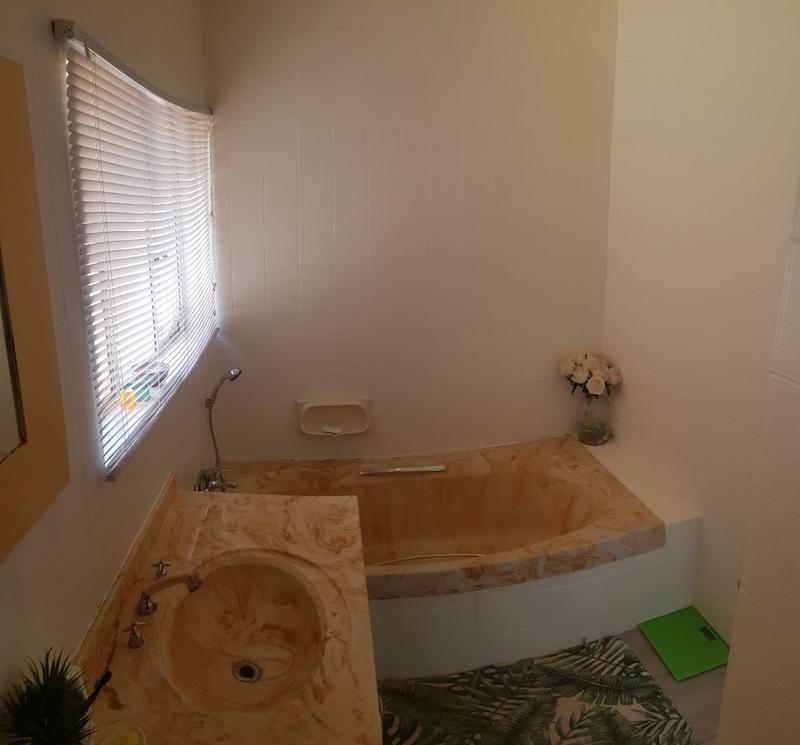 6 Bedroom Property for Sale in Claremont Gauteng