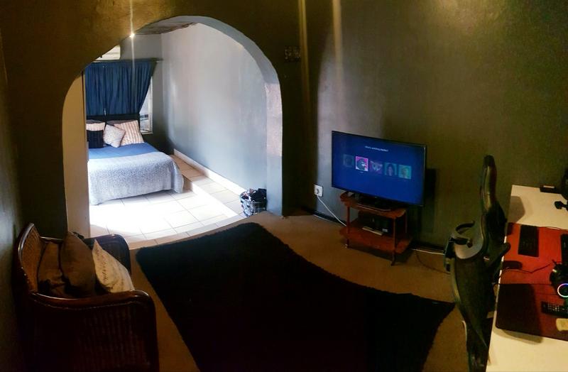 6 Bedroom Property for Sale in Claremont Gauteng