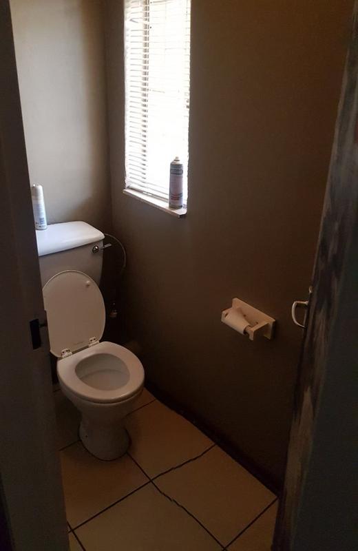 6 Bedroom Property for Sale in Claremont Gauteng