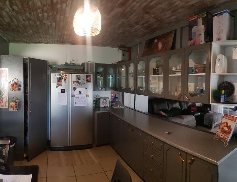 6 Bedroom Property for Sale in Claremont Gauteng