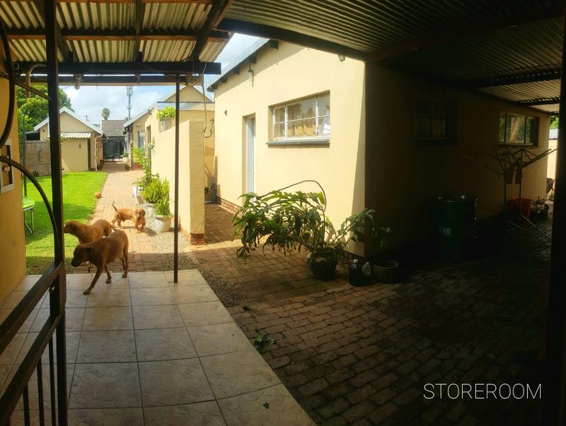 6 Bedroom Property for Sale in Claremont Gauteng