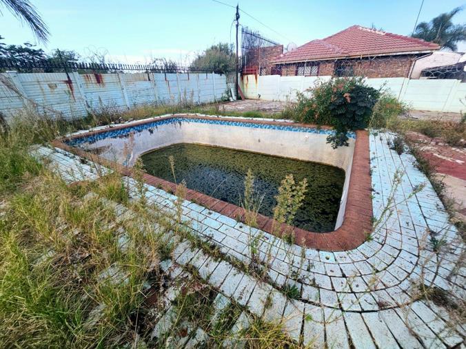 4 Bedroom Property for Sale in Erasmia Gauteng