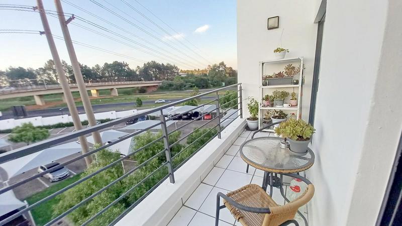 1 Bedroom Property for Sale in Greenstone Hill Gauteng