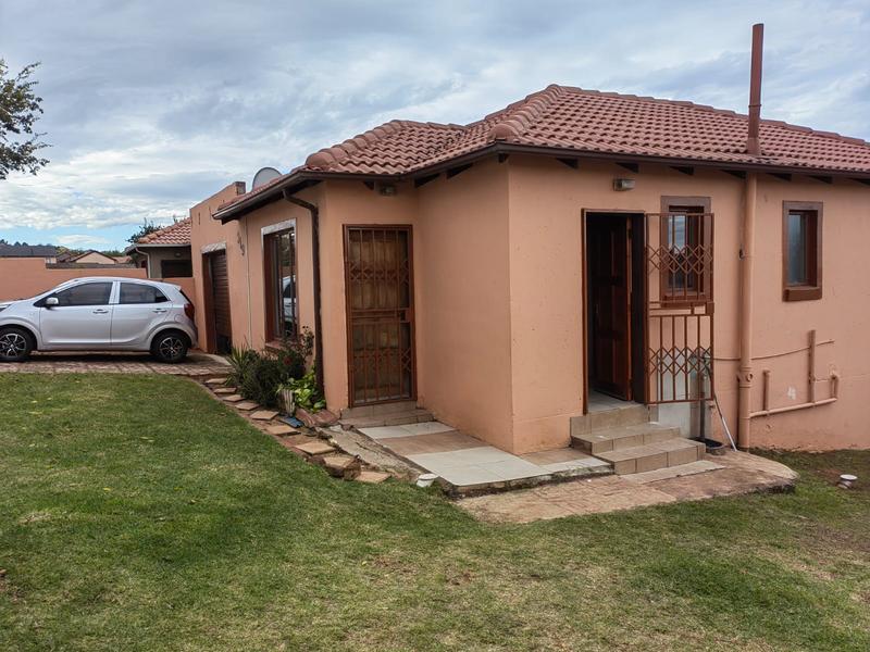 3 Bedroom Property for Sale in Groblerpark Gauteng
