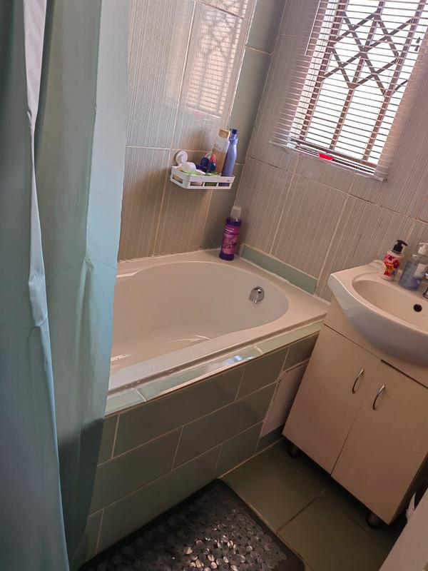 3 Bedroom Property for Sale in Groblerpark Gauteng