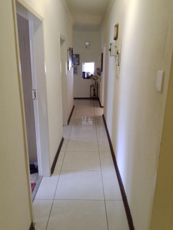 3 Bedroom Property for Sale in Bonanne Gauteng