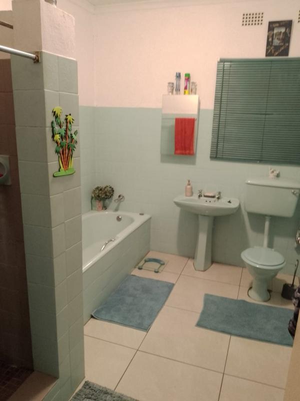 3 Bedroom Property for Sale in Bonanne Gauteng