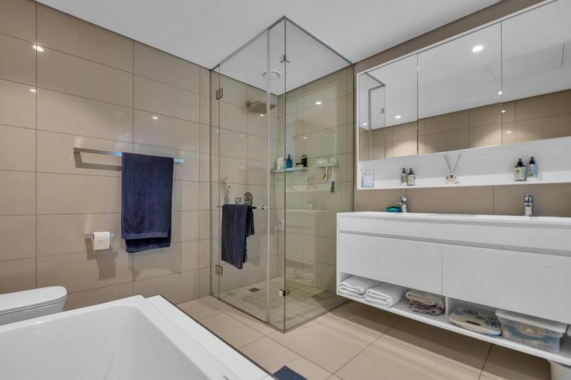 2 Bedroom Property for Sale in Rosebank Gauteng