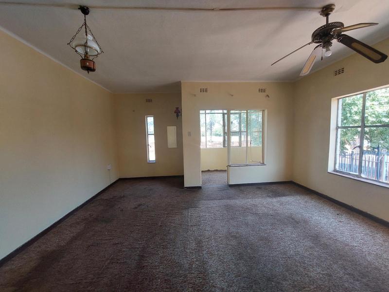 1 Bedroom Property for Sale in Pretoria West Gauteng