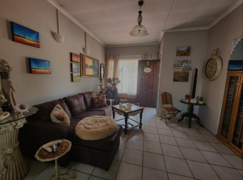 4 Bedroom Property for Sale in Booysens Gauteng
