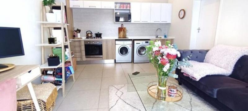 1 Bedroom Property for Sale in Modderfontein Gauteng