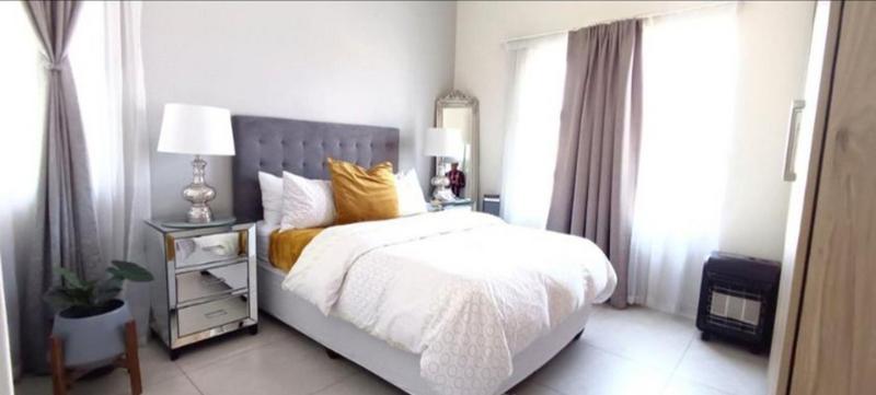 1 Bedroom Property for Sale in Modderfontein Gauteng