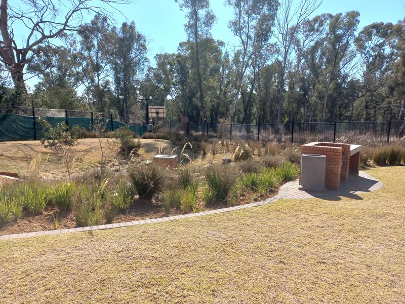 1 Bedroom Property for Sale in Modderfontein Gauteng