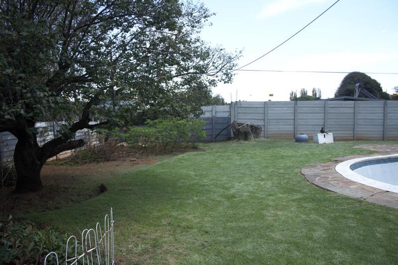 3 Bedroom Property for Sale in Wychwood Gauteng
