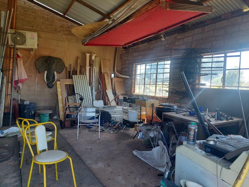 2 Bedroom Property for Sale in Rikasrus A H Gauteng