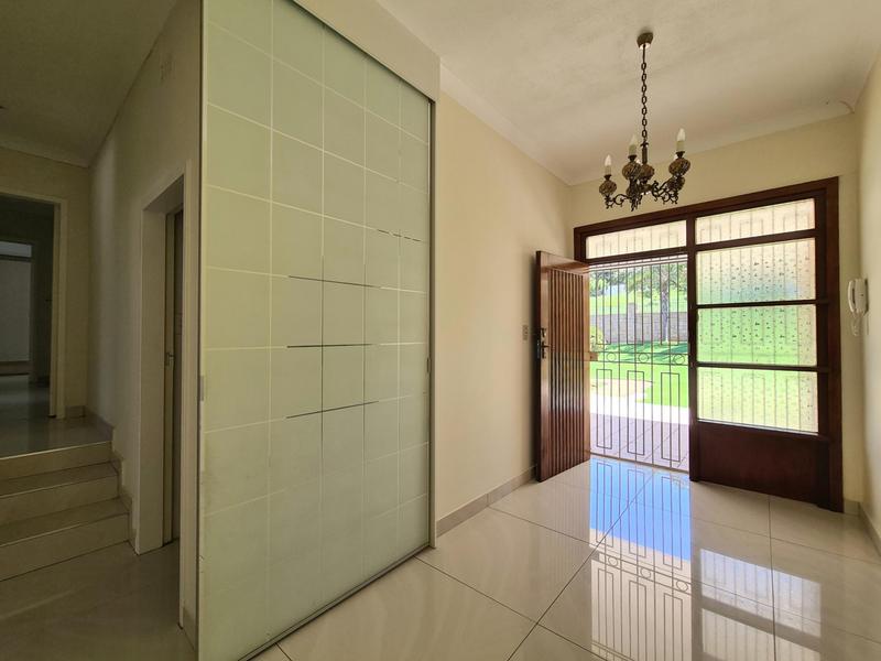 To Let 4 Bedroom Property for Rent in Dewetshof Gauteng