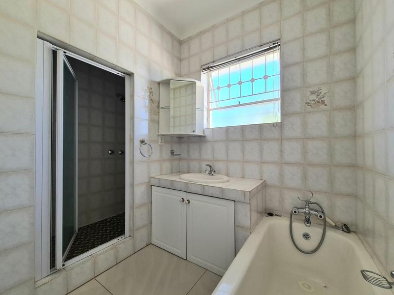 To Let 4 Bedroom Property for Rent in Dewetshof Gauteng