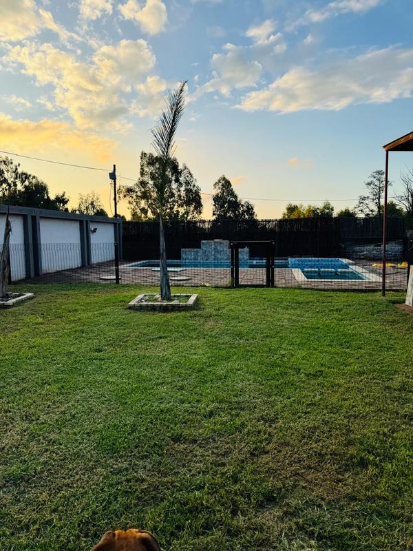 4 Bedroom Property for Sale in Robinpark Gauteng