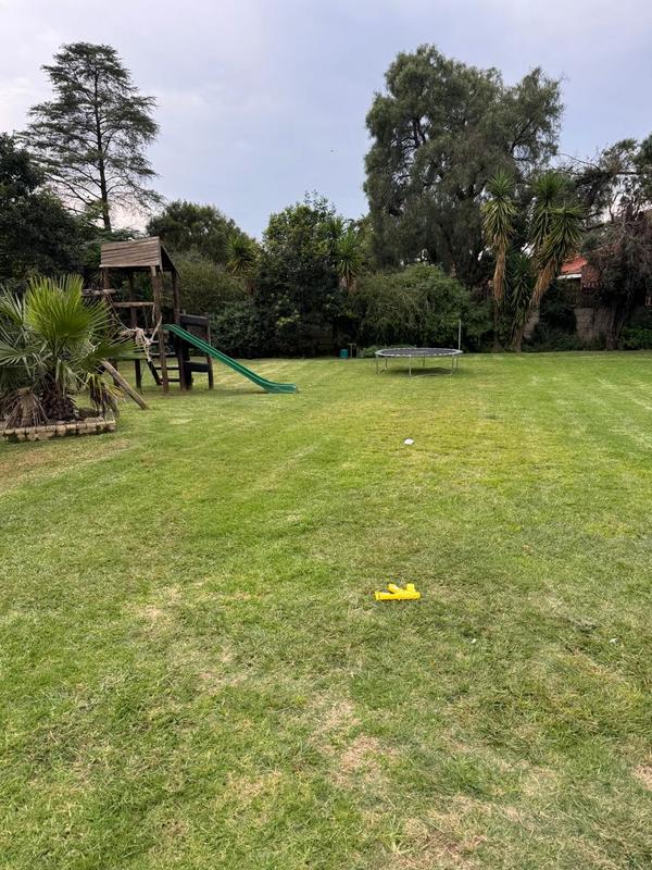 4 Bedroom Property for Sale in Robinpark Gauteng