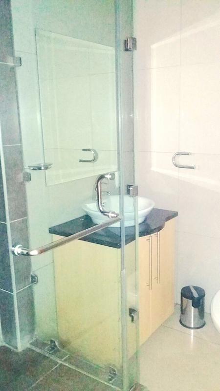 2 Bedroom Property for Sale in Sandton Central Gauteng