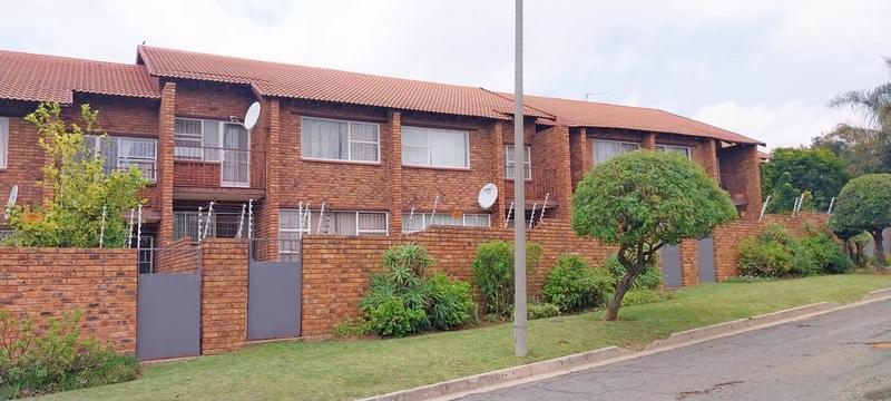 4 Bedroom Property for Sale in Birch Acres Gauteng