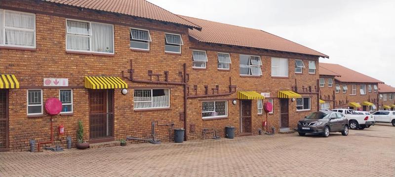 4 Bedroom Property for Sale in Birch Acres Gauteng