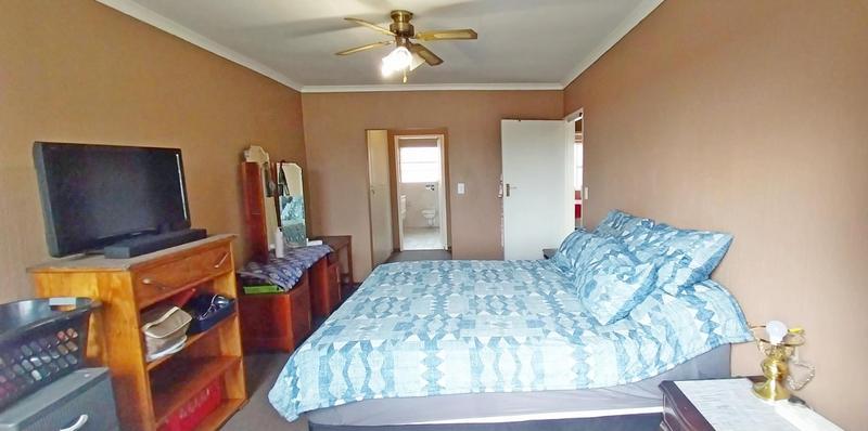 4 Bedroom Property for Sale in Birch Acres Gauteng