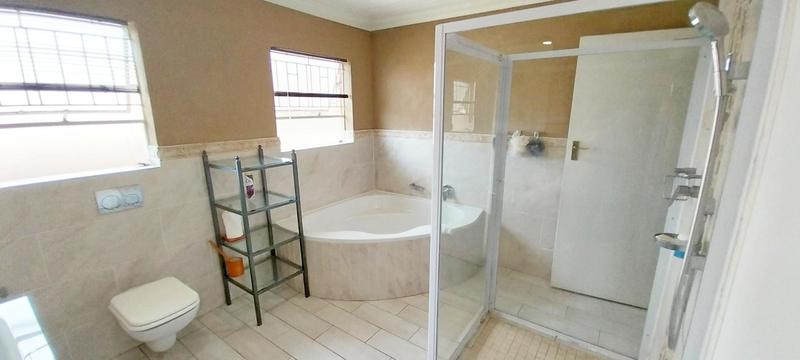 4 Bedroom Property for Sale in Birch Acres Gauteng