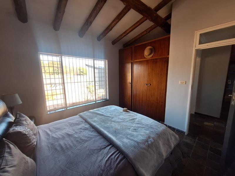5 Bedroom Property for Sale in Doringkloof Gauteng