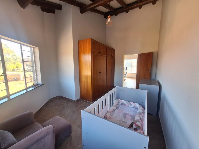 5 Bedroom Property for Sale in Doringkloof Gauteng