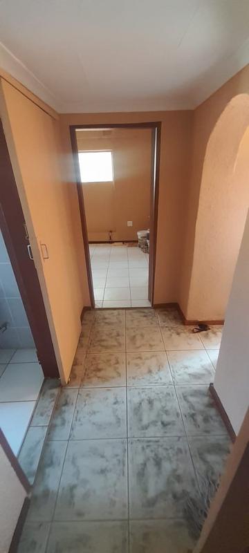 8 Bedroom Property for Sale in Claremont Gauteng