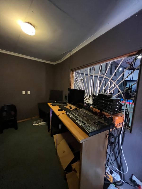 0 Bedroom Property for Sale in Freeway Park Gauteng
