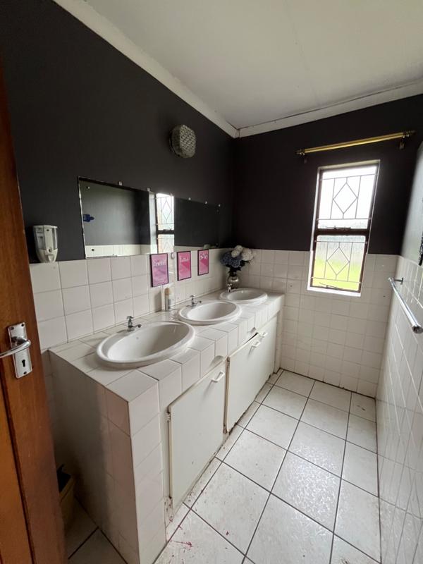 0 Bedroom Property for Sale in Freeway Park Gauteng