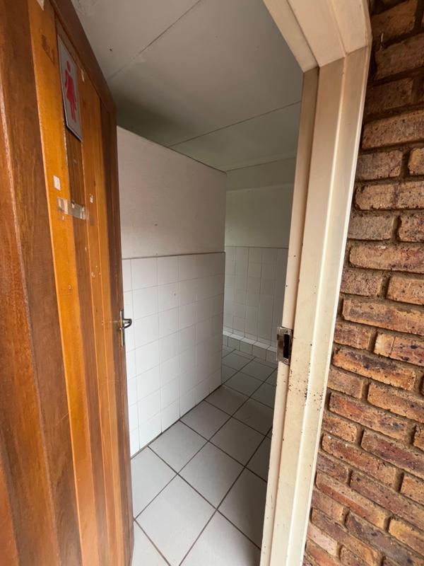 0 Bedroom Property for Sale in Freeway Park Gauteng