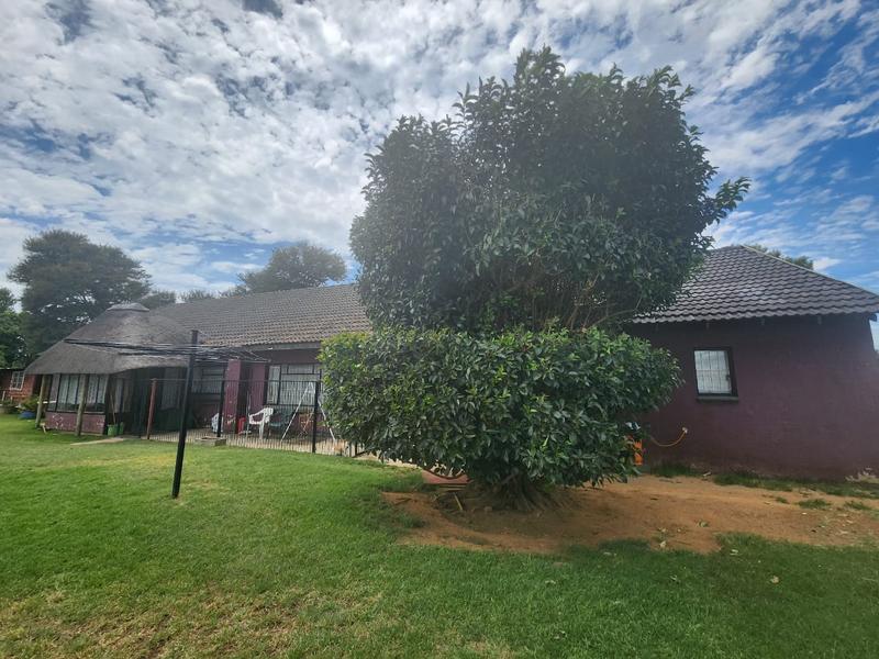 3 Bedroom Property for Sale in Middelvlei A H Gauteng