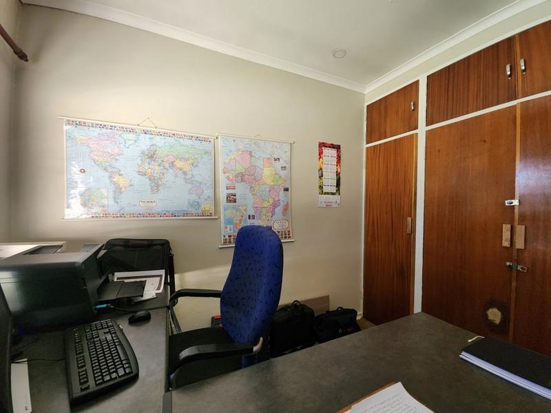 4 Bedroom Property for Sale in Robinpark Gauteng