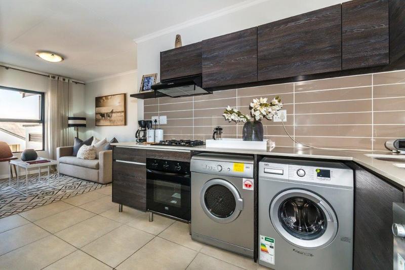 1 Bedroom Property for Sale in Olivedale Gauteng
